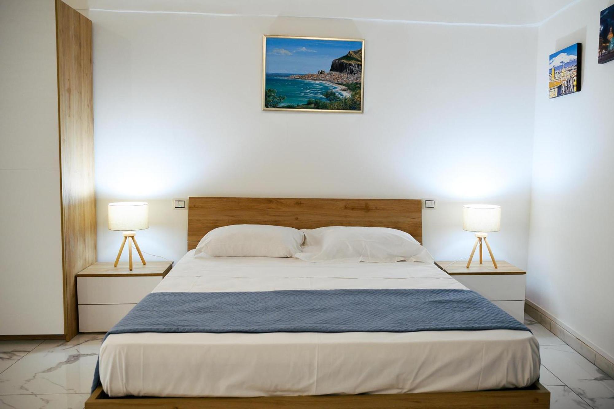カターニアCasa Di Anitaアパートメント エクステリア 写真